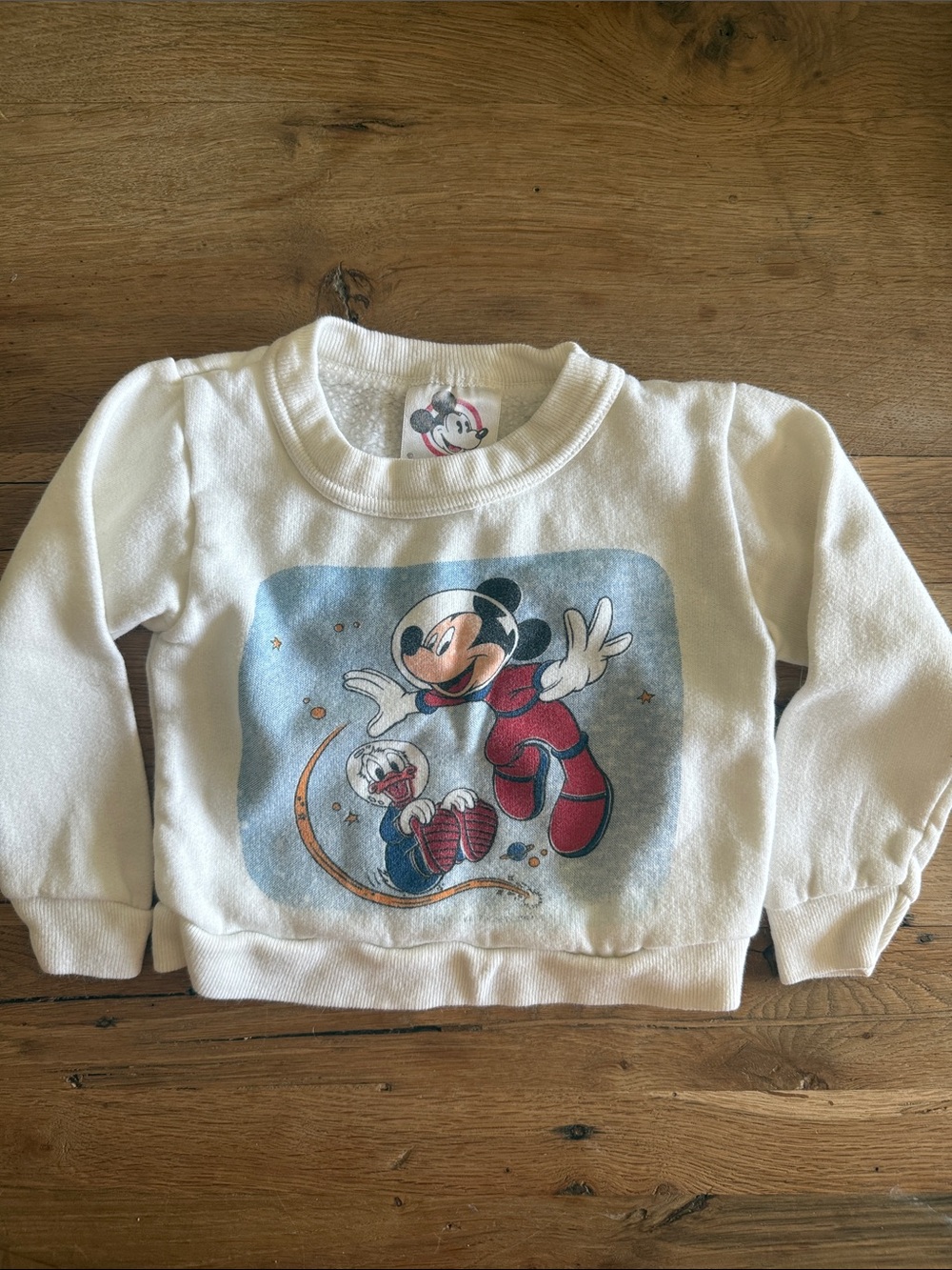 Vintage Walt Disney Mickey Mouse Sweatshirt